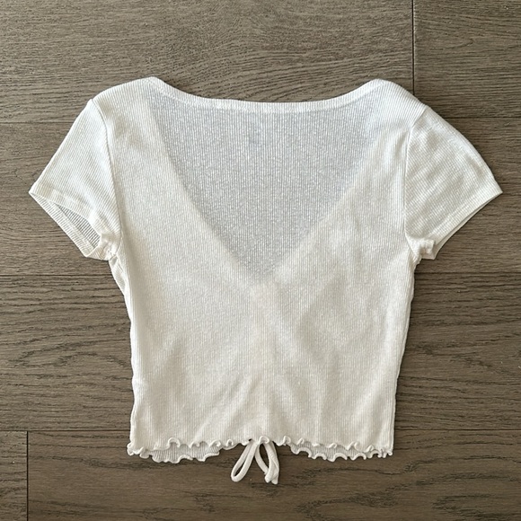 EUC Pacsun White Ribbed Ruched Top - Picture 4 of 5